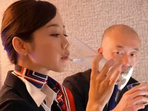 Dùng cặc để ký kết hợp đồng với nữ đối tác